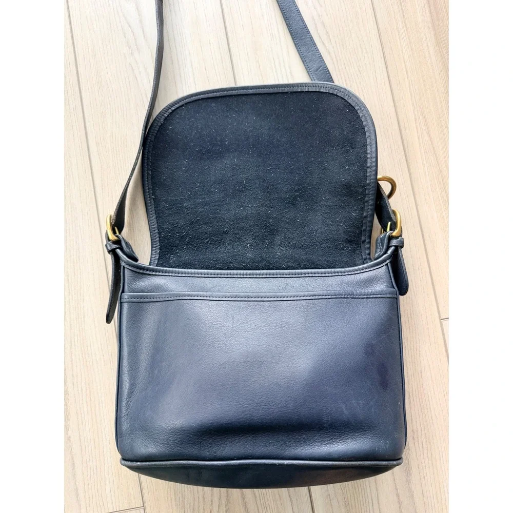 Vintage Coach Patricia's Legacy Bag Men OS Navy Blue Leather Crossbody 4150
